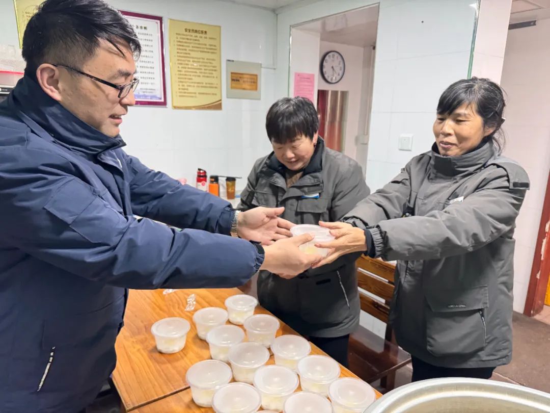 1739753412668937.jpg 11.jpg