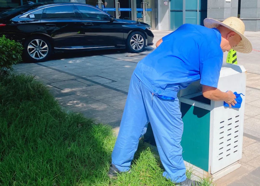 1756452108539705.jpg 2.jpg