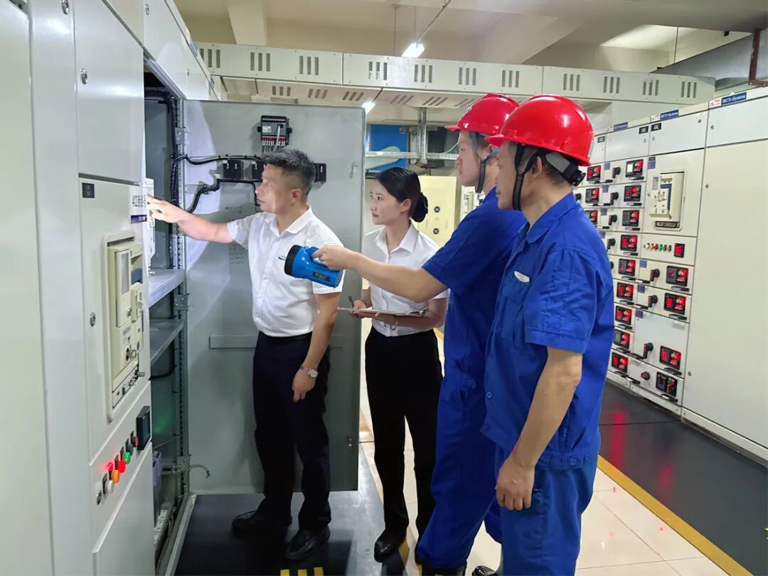 1759222670854210.jpg 3.jpg